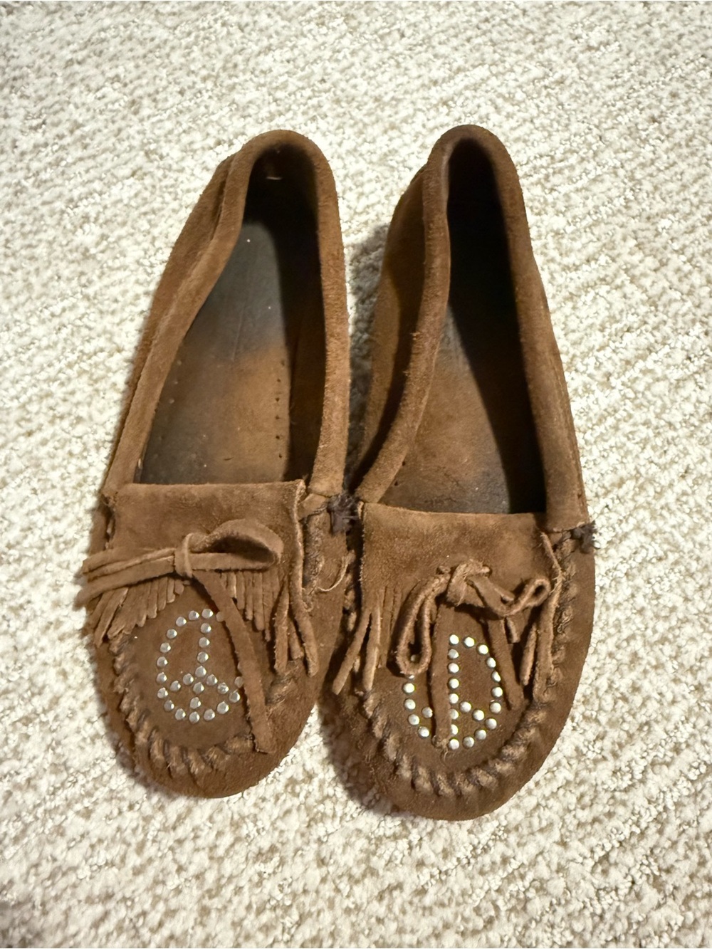 Minnetonka Brown Suede Moccasin Flats